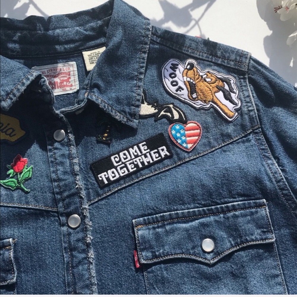 Levi’s Denim Button-Down - image 3